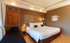 Blu Monkey Brown House Udonthani